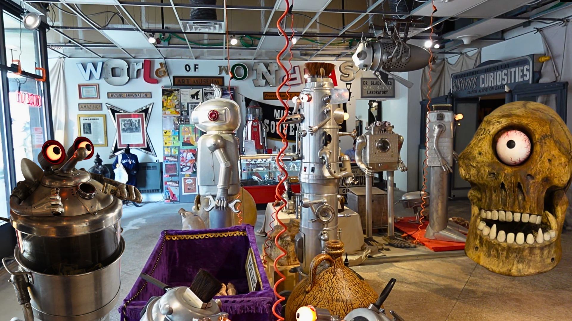 Weird New Akron, OH Museum – Clayton Bailey’s World of Wonders